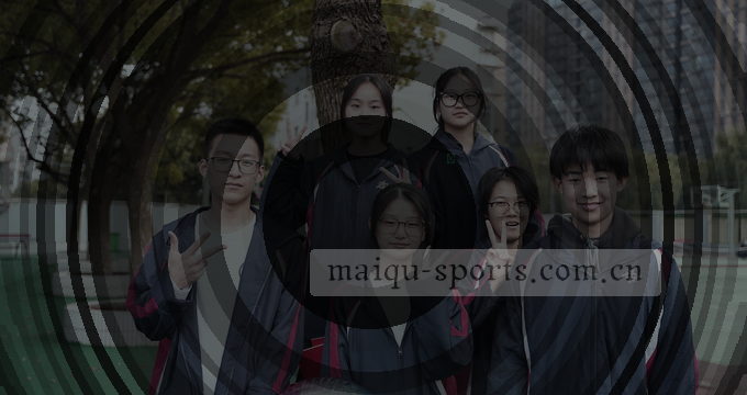 APP图片加载中 轻触查看原图